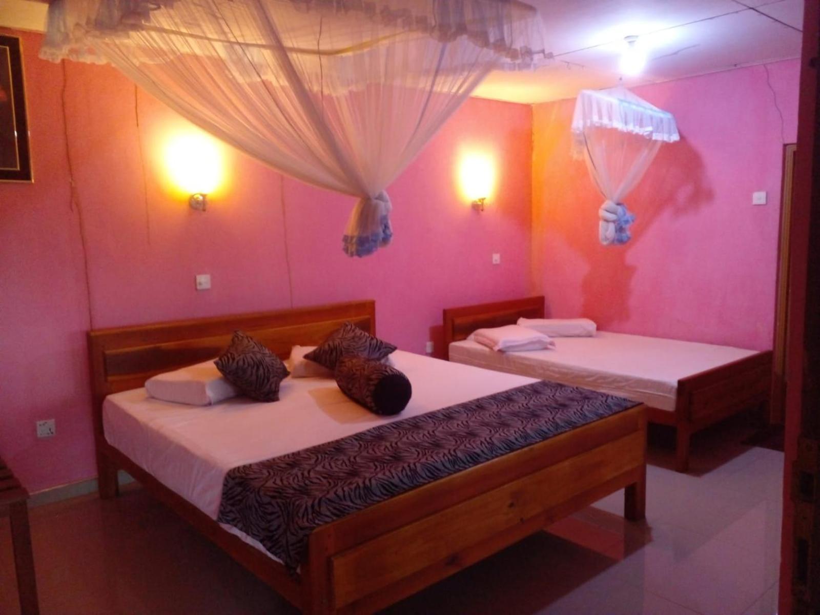 Omi Relax Inn Ella Luaran gambar